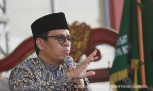 kominfo-wamen-nezar-patria-ponpes-santi-indramayu-PeyHS-2