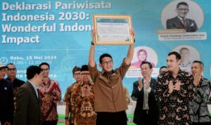 Menparekraf Sandiaga Uno Kemenparekraf Deklarasi Wonderful Indonesia 2030 Jakarta Marketing Week Kota Kasablanka (3) (1)