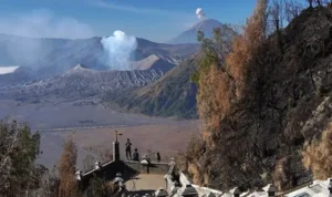 WISATA-GUNUNG-BROMO-1