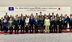 2b17acf9-1f63-407a-940f-242d518f8967 (1)