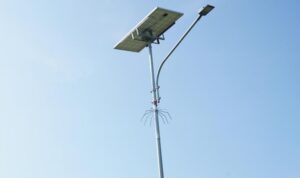 arsip-berita-dorong-penurunan-emisi-pemerintah-hadirkan-lampu-tenaga-surya-di-kabupaten-cilacap-7zpezuw