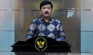 kominfo-menkopolhukamp-konferensi-pers-ganti-pdns-AYH