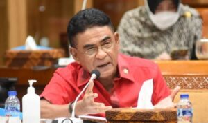 1722854177_viral_gaji_guru_di_ende_cuma_rp_250_ribu_legislator_inilah_potret_miris_pendidikan_di_daerah