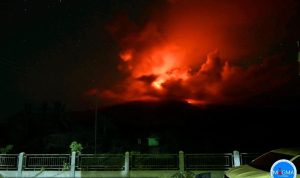 arsip-berita-g-lewotobi-laki-laki-masih-alami-erupsi-masyarakat-diminta-tetap-waspada-ma7a5tg