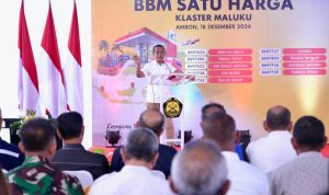 arsip-berita-resmikan-31-penyalur-bbm-satu-harga-menteri-bahlil-ini-bentuk-kehadiran-pemerintah-jamin-ketersediaan-bbm-s36xzjp