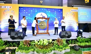 kementerian-pu-bersinergi-bangun-konektivitas-tangguh-dan-berkelanjutan-di-sulteng-melalui-seminar-daerah-hari-jalan-2024-3957512A-53A5-4F38-960D-0AA520FE959E