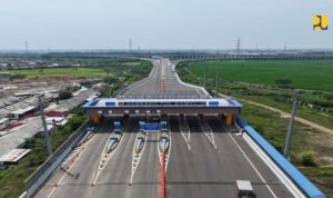 raker-persiapan-nataru-20242025-kementerian-pu-operasionalkan-196-km-tol-baru-dan-buka-tol-fungsional-sepanjang-1204-km-382ca10d-2f22-4808-89b6-b54854b89e43