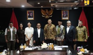 audiensi-bersama-kemenko-ipk-dan-kemenko-pmk-kementerian-pu-siap-dukung-pembangunan-infrastruktur-tahan-bencana-dan-ramah-kesehatan-WhatsApp Image 2025-01-14 at 20.27.34