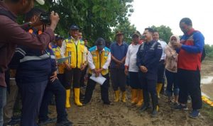 penanganan-banjir-grobogan-kementerian-pu-lakukan-perbaikan-darurat-3-lokasi-tanggul-jebol-sungai-tuntang-WhatsApp Image 2025-01-28 at 16.46.20
