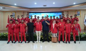 4480Menpora-Dito-Melepas-Timnas-Sepak-Bola-Amputasi-Indonesia-ke-Amputee-Football-Asian-Championship-2025 (1)
