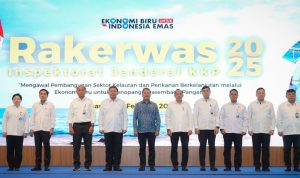 menteri-trenggono-minta-program-ekonomi-biru-diawasi-ketat-agar-tak-melenceng (1)