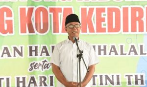 Wakil Wali Kota Kediri, Qowimuddin, saat menghadiri acara Silaturahmi, Halal Bihalal, dan Peringatan Hari Kartini yang digelar Yayasan Jantung Indonesia Cabang Kota Kediri di SDI Al-Huda 2