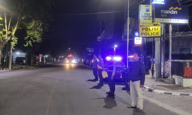 Polsek Pesantren, Polres Kediri Kota menggelar operasi patroli Harkamtibmas.