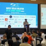 Rakerwil APJII Rabu (21/5/2025) di Hotel Santika Premiere Surabaya. (Foto: Pemprov Jatim)