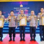 Polda Jatim meraih tiga penghargaan dalam Rakernis SDM Polri Tahun Anggaran 2025 di Aula Bareskrim Polri, Jakarta Selatan.
