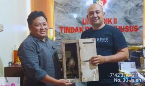 Proses penyerahan satwa dilakukan pada Selasa (13/5/2025).