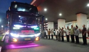 Pemerintah Kabupaten Kediri melaksanakan pemberangkatan jamaah haji gelombang kedua, kloter 45 dan 46.