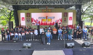 Wali Kota Kediri, Vinanda Prameswati, menghadiri perayaan ulang tahun ke-3 komunitas SKOK di Tirtayasa Park. (Foto: Pemkot Kediri)
