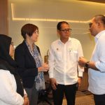 Direktur Utama PT JGU, Mirza Muttaqien bersama Badan Pangan Nasional.