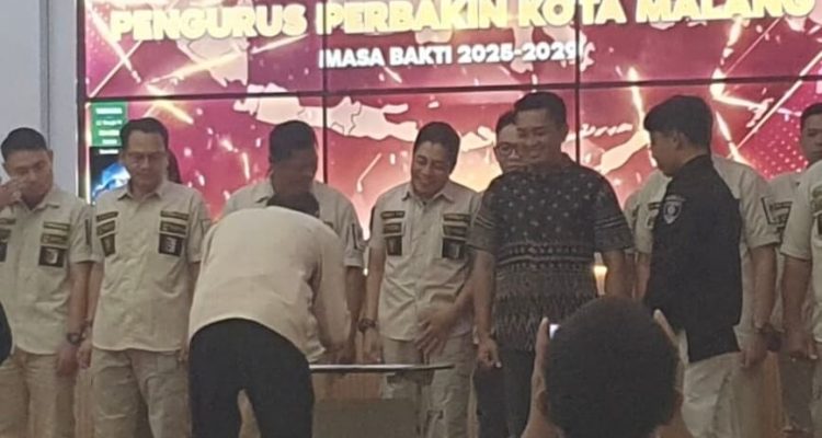 Pengukuhan Perbakin Sabtu (10/5/2025) di halaman Kampus STIKes Maharani, Jl. Akordion Selatan No. 8B, Mojolangu, Lowokwaru, Kota Malang. (Dok. AWPI)