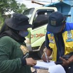 Operasi pembongkaran di Kali Lamong.