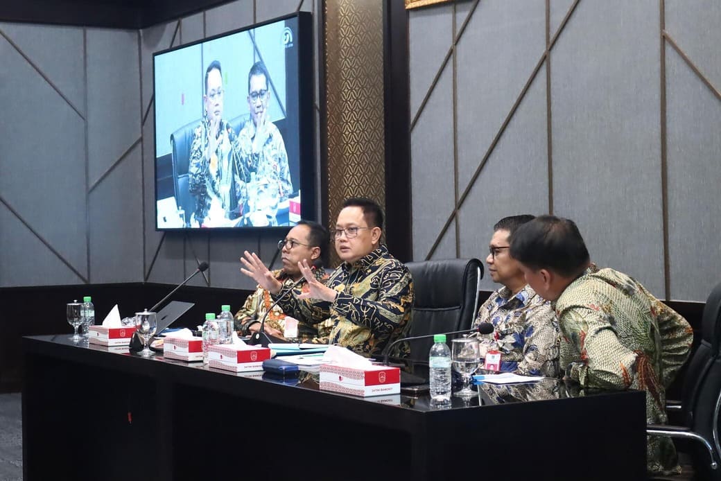 Sekretaris Daerah Provinsi Jawa Timur, Adhy Karyono di Surabaya.
