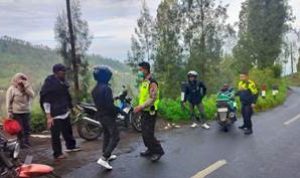 Menjelang ritual adat Yadnya Kasada 2025, jajaran Polres Pasuruan Polda Jawa Timur memperkuat sistem keamanan di sekitar Gunung Bromo. (Foto: Polres Pasuruan)