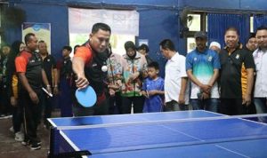 Polresta Banyuwangi Polda Jatim menggelar Kejuaraan Tenis Meja Se-Jawa Bali 2025 dalam rangka Hari Buruh 2025 dan Hari Bhayangkara ke-79.