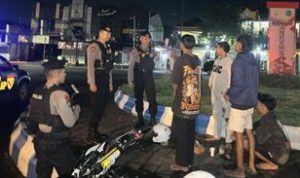 Polres Jember Polda Jawa Timur menggencarkan patroli melalui Kegiatan Rutin yang Ditingkatkan (KRYD).