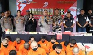 Polresta Malang Kota menggelar konferensi pers untuk memaparkan hasil pemberantasan narkoba periode Januari-Juni 2025.