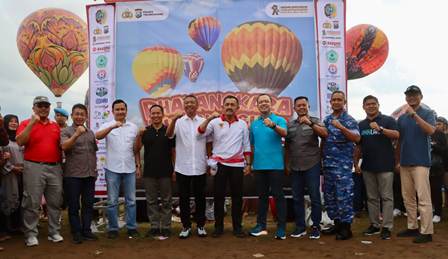 Bhayangkara Tulungagung Balloon Festival 2025 di Desa Notorejo, Kecamatan Gondang, di wilayah barat Kabupaten Tulungagung.