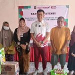 Penyaluran bantuan PKH plus oleh Wali Kota Blitar, Syauqul Muhibbin, di halaman Kantor Dinas Sosial Kota Blitar, pada Senin (23/06/2025).