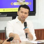 Plt Gubernur Jawa Timur, Emil Elestianto Dardak, Live Podcast Bahas SPMB Tahun 2025.