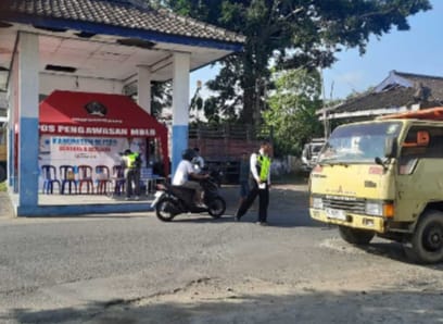 Salah satu pos pantau yang ada di wilayah Blitar selatan , tepatnya di Kecamatan Kademangan. (Foto: Achmad Zunaidi/serayunusantara.com)
