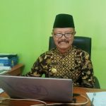 Kepala Desa Sawentar, Mujianto, mengatakan bahwa mantan Sekretaris Desa ditetapkan menjadi tersangka, dan menonaktifkan jabatannya (foto: Achmad Zunaidi/serayunusantara)