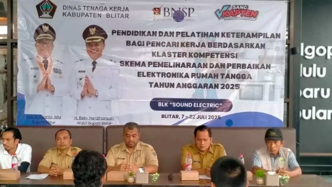 Pelatihan Make Up Artist (MUA) yang berlangsung pada 12–21 Juni 2025.