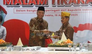Pemkab Tulungagung menggelar Malam Tirakatan di Pendopo Kongas Arum Kusumaning Bongso.