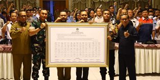 CREATOR: gd-jpeg v1.0 (using IJG JPEG v62), quality = 82