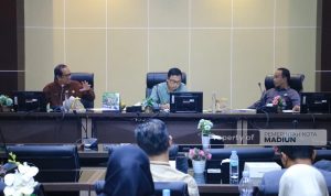 0102_Matangkan Penerapan Kawasan Tanpa Rokok di PSC dan PRC, Pemkot Madiun Gelar Rapat Koordinasi_1_result_1767331582 (1)