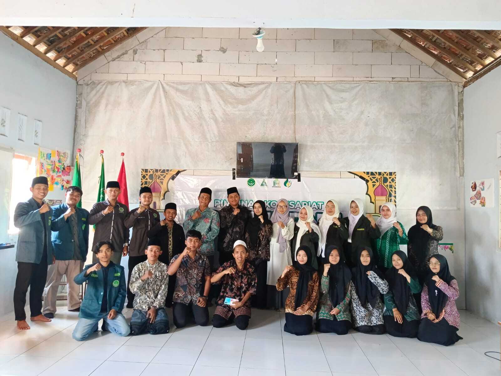 Foto Bersama Panitia MASORA PK IPNU IPPNU UNU Blitar. (Foto: Kiriman Panitia)